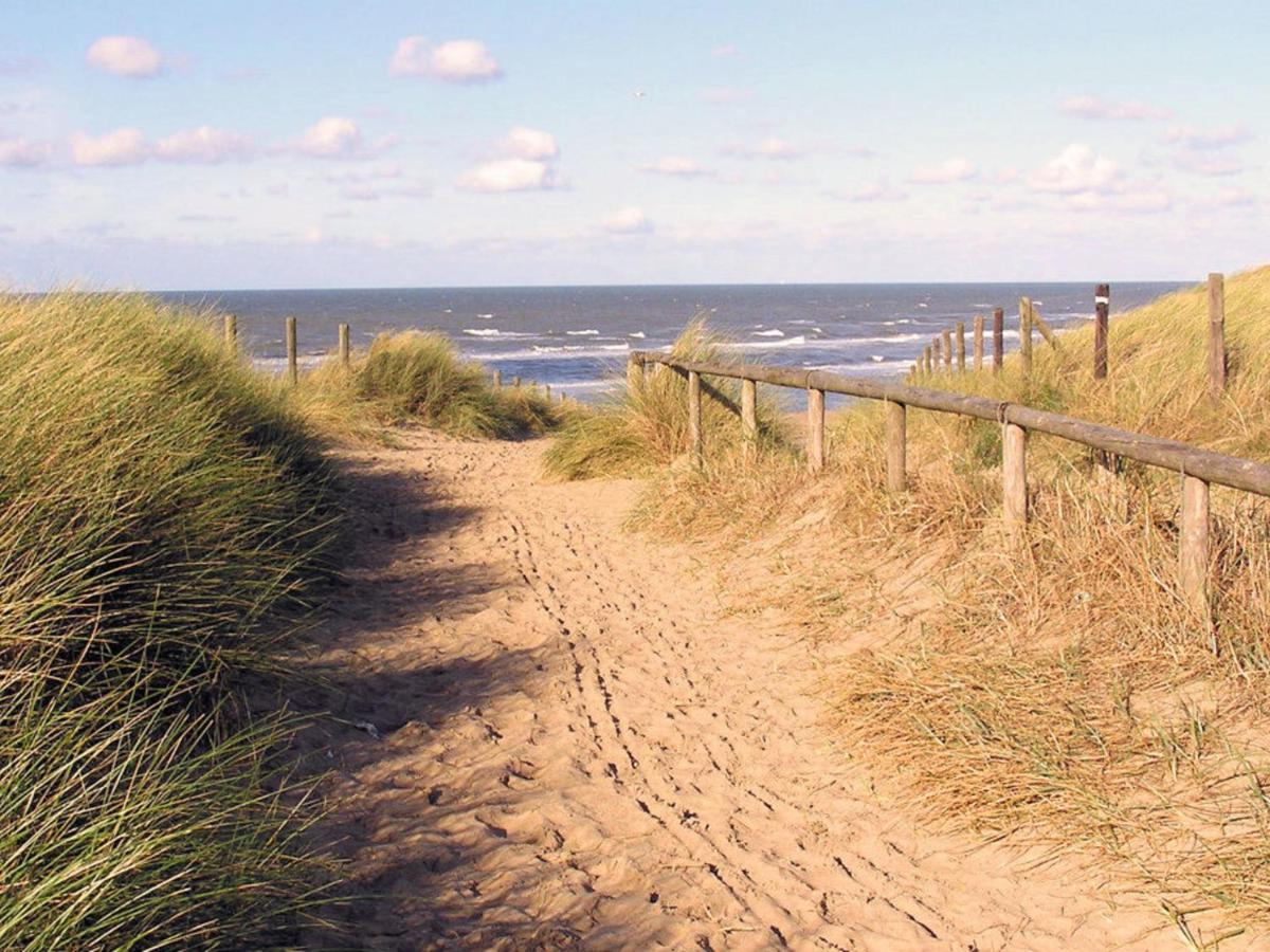Stunning Holiday Home In Noordwijk Near Beach Екстериор снимка